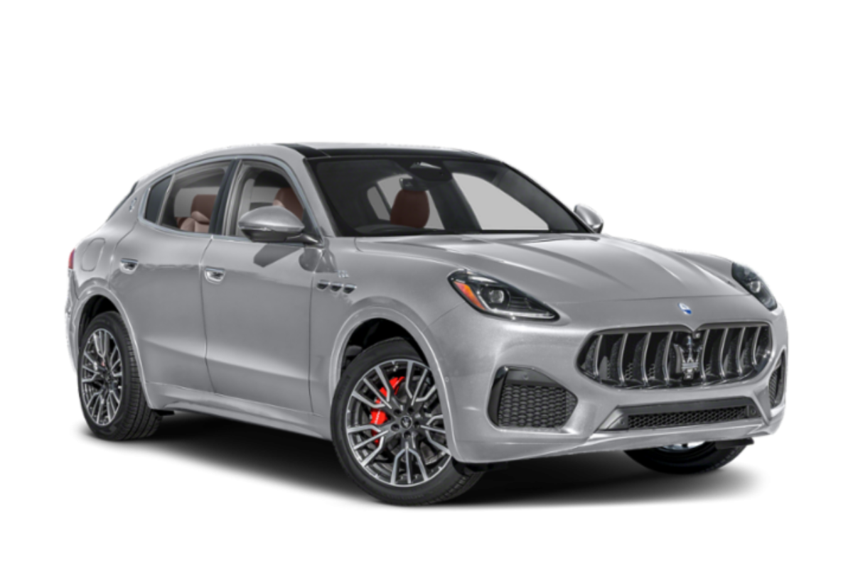 Location Maserati Grecale à Casablanca — Mouna Cars - Location de voiture Casablanca